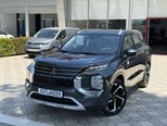 Mitsubishi Outlander-4