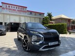 Mitsubishi Outlander-2