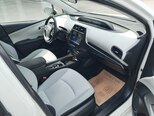 Toyota Prius-17