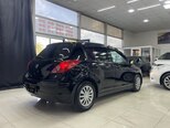 Nissan Tiida-10
