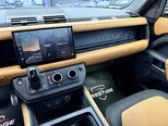 Land Rover Defender-5