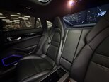 Porsche Panamera 4-11