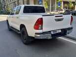 Toyota Hilux-5