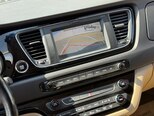 Kia Carnival-16