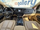 Kia Carnival-5