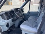 Ford Transit-8