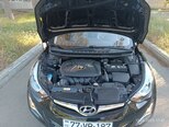 Hyundai Elantra-18