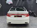 Hyundai Azera-7