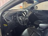 Hyundai Grand Santa Fe-6