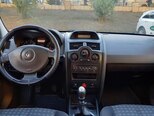 Renault Megane-11