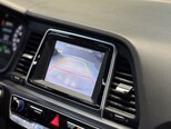 Hyundai Sonata-11
