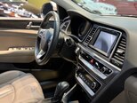 Hyundai Sonata-12