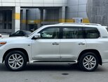 Toyota Land Cruiser-7