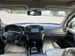 Toyota Land Cruiser-11
