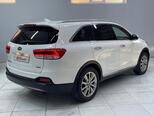 Kia Sorento-9