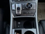 Hyundai Santa Fe-12