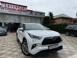 Toyota Highlander-2
