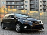 Toyota Auris-5