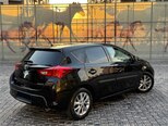 Toyota Auris-9