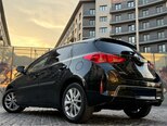 Toyota Auris-10