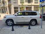 Toyota Land Cruiser-2