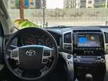 Toyota Land Cruiser-10