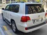 Toyota Land Cruiser-7