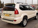 Toyota Land Cruiser Prado-10