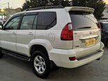 Toyota Land Cruiser Prado-12