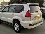 Toyota Land Cruiser Prado-13