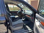 Toyota Land Cruiser Prado-13