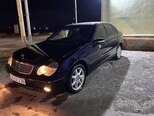 Mercedes C 200-1