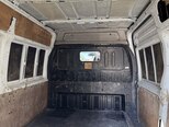 Ford Transit-19