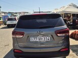 Kia Sorento-2