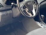 Hyundai Accent-7