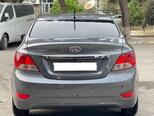 Hyundai Accent-5