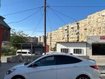 Hyundai Accent-3