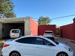 Hyundai Accent-2