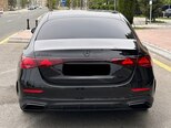 Mercedes E 300 e-4