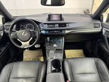 Lexus CT 200h-28