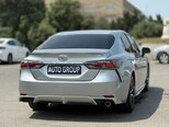 Toyota Camry-5
