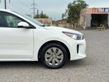 Kia Rio-5