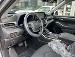 Toyota Highlander-5