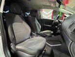 Kia Rio-14