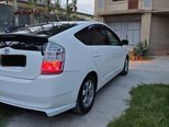 Toyota Prius-5