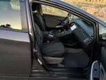 Toyota Prius-10