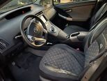 Toyota Prius-16