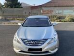 Hyundai Sonata-2