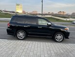Toyota Land Cruiser-9