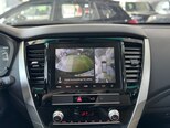 Mitsubishi Montero Sport-14